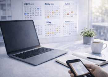 Kalender meja bulan April, Mei, dan Juni 2026 dengan tanda merah pada jadwal libur nasional Q2