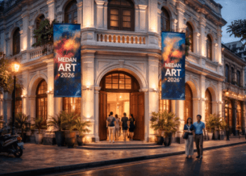 Fasad bangunan bersejarah yang beralih fungsi menjadi galeri seni ikonik Medan.