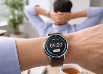 Penerapan jeda istirahat singkat di sela-sela jam kerja guna memulihkan ketajaman fungsi kognitif otak dan mengurangi ketegangan otot tubuh.