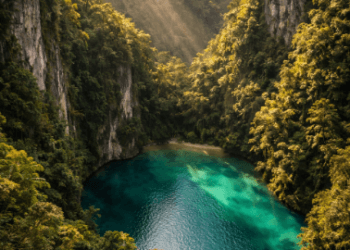 Pemandangan alam yang masih asri dan belum banyak terjamah manusia sebagai kandidat lokasi wisata populer di masa depan.