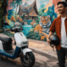 Pilihan sepeda motor listrik ekonomis dengan desain modern yang cocok untuk mobilitas harian di jalanan kota yang padat.