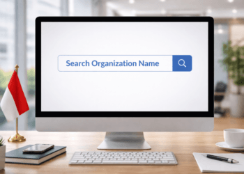 Seseorang sedang melakukan pengecekan ketersediaan nama organisasi masyarakat di sistem AHU Online Kemenkumham.