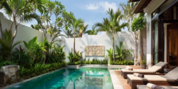 Suasana tenang di salah satu kolam renang privat di Medan yang menawarkan privasi tinggi untuk keluarga