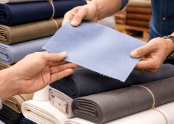 Koleksi tekstur kain berkualitas tinggi di Distributor Kain Katun Medan untuk kebutuhan produksi seragam dan kemeja formal.