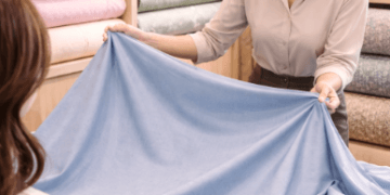 Koleksi motif kain sprei dan gorden yang sangat beragam di Grosir Bahan Sprei dan Gorden Medan untuk mempercantik interior hunian.