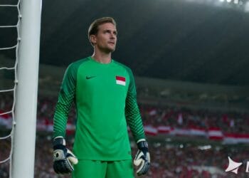 Potret Maarten Paes sebagai penjaga gawang utama Timnas Indonesia.