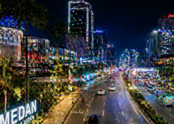 Kondisi jalan protokol yang terang berkat pengelolaan dana Pajak Penerangan Jalan Medan yang sangat efektif sekali.