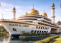 Kemegahan Masjid Al-Lushfi yang merupakan masjid unik di Medan dengan bentuk menyerupai kapal laut.
