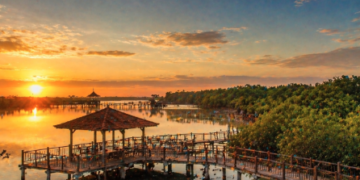 Pemandangan tenang yang menyejukkan mata di kawasan Wisata Danau Siombak Marelan.