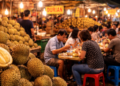 Deretan buah dalam pusat Durian Medan Terpopuler yang siap mengguncang lidah para pengunjung.