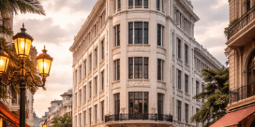 Wisata Sejarah Kesawan, Gedung Lonsum, London Sumatra, Kota Tua Medan, Kesawan City Walk, Sejarah Medan, Arsitektur Kolonial, Gedung Tua Medan, Trip Medan 2026, Heritage Medan, Wisata Edukasi, Landmark Medan, Foto Vintage, Paris van Sumatera, Jalan Ahmad Yani, Gedung Jakarta Lloyd, Tjong A Fie, Wisata Jalan Kaki.