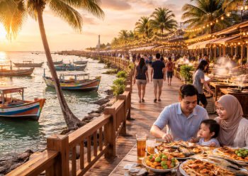 Keindahan kawasan wisata bahari Belawan Medan yang menawarkan pengalaman kuliner dan edukasi maritim bagi pengunjung.