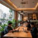 Suasana produktif saat melakukan WFC di Medan pada salah satu kafe modern yang menyediakan fasilitas internet kecepatan tinggi dan stopkontak yang memadai pimpinan.