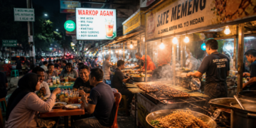 Tempat Makan Malam di Medan yang Wajib Dikunjungi