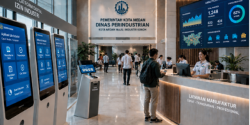 Dashboard interaktif Inovasi Digital Izin Industri yang menampilkan sistem pemantauan data manufaktur real-time untuk mendukung efisiensi industri kota Medan