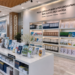 Jajaran tempat buku panduan standar pelayanan publik ASN bahan premium untuk usaha penyusunan maklumat pelayanan pegawai dan alat pusat instrumen sp Medan heavy duty minimalis berbagai folder maklumat kepuasan yang tersusun sangat rapi di dalam etalase toko perlengkapan kantor