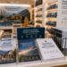 Jajaran tempat buku panduan surya mandiri ASN Pemkot Medan Hemat bahan premium untuk usaha pembuatan rencana clearance surya pegawai dan alat pusat instrumen clearance surya Medan heavy duty minimalis berbagai folder lembar jaminan yang tersusun sangat rapi di dalam etalase toko perlengkapan kantor