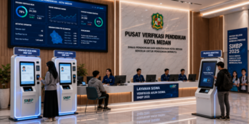 Dashboard interaktif Verifikasi Akun Siswa yang menampilkan alur validasi identitas siswa real-time untuk mendukung efisiensi pendaftaran kota Medan.