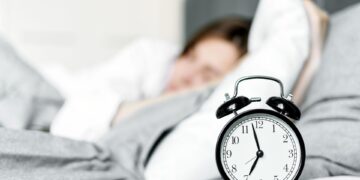 Tidur Terlalu Lama? Ini Efeknya bagi Kesehatan Tubuh